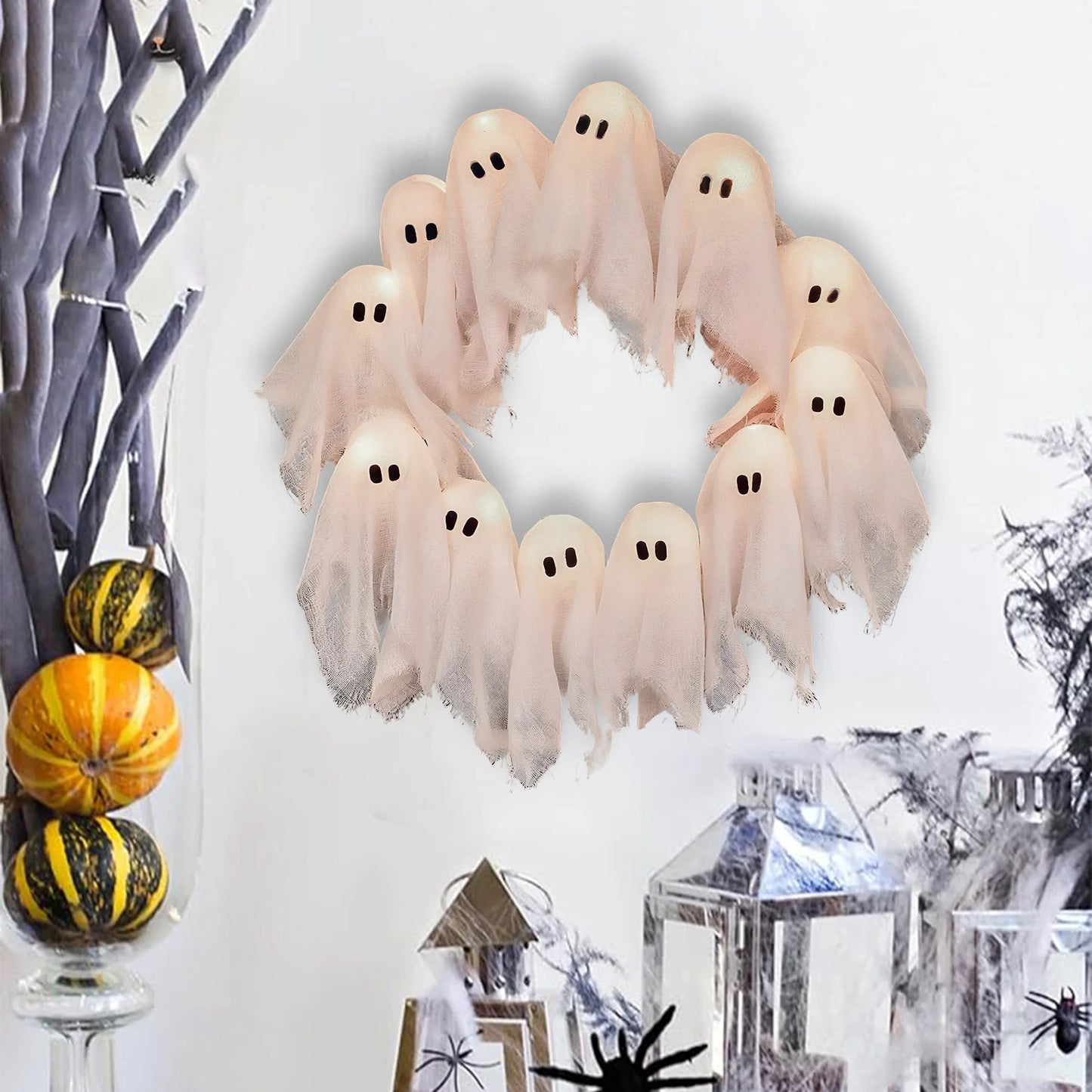 Halloween LED Ghost Wreath – Indoor/Outdoor Spooky Door & Wall Decor