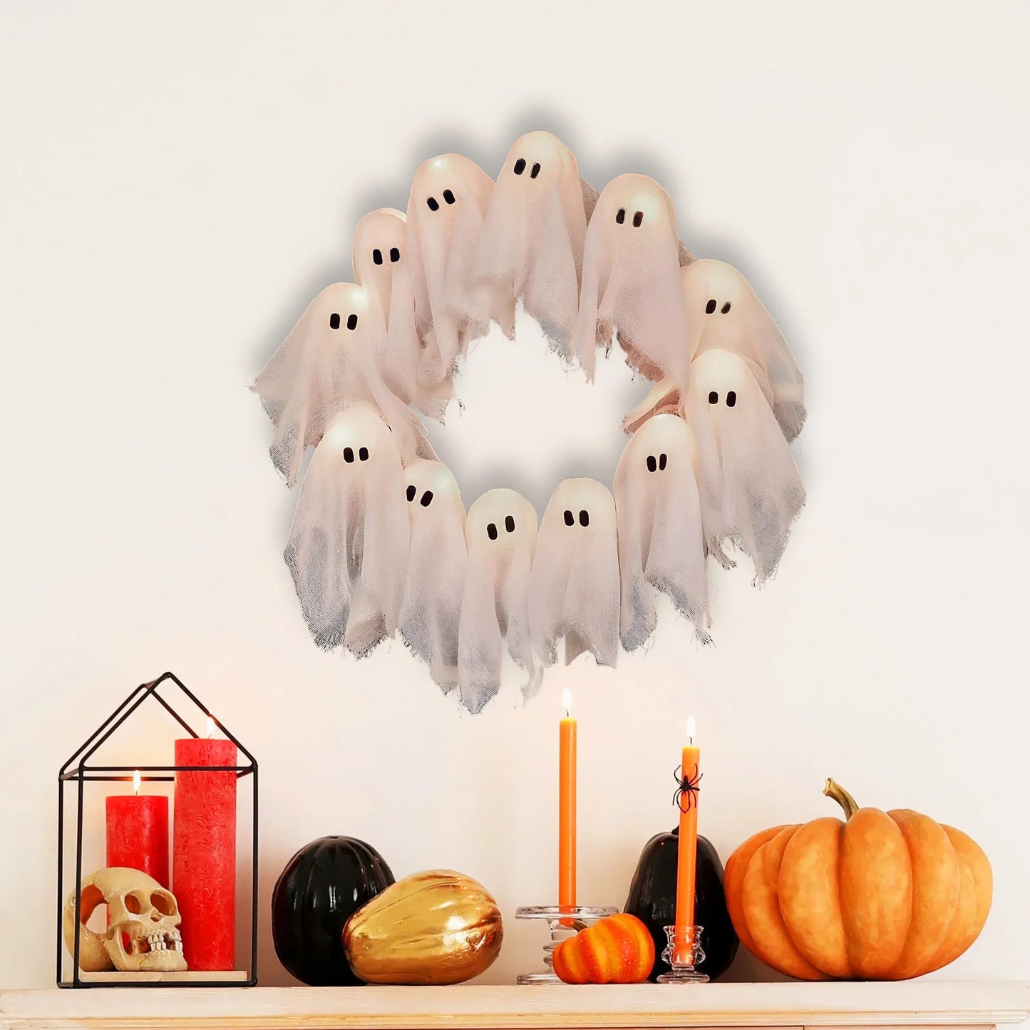 Halloween LED Ghost Wreath – Indoor/Outdoor Spooky Door & Wall Decor